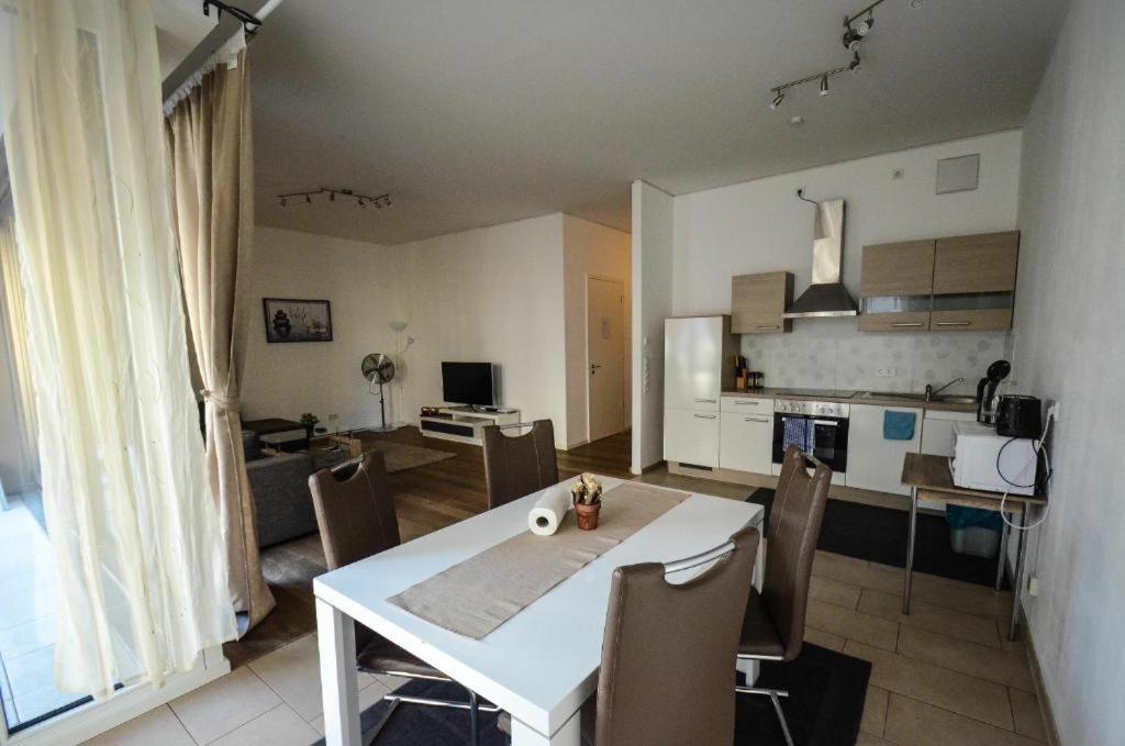 High-Quality In The Heart Of Stuttgart 4 Apartment Exterior photo